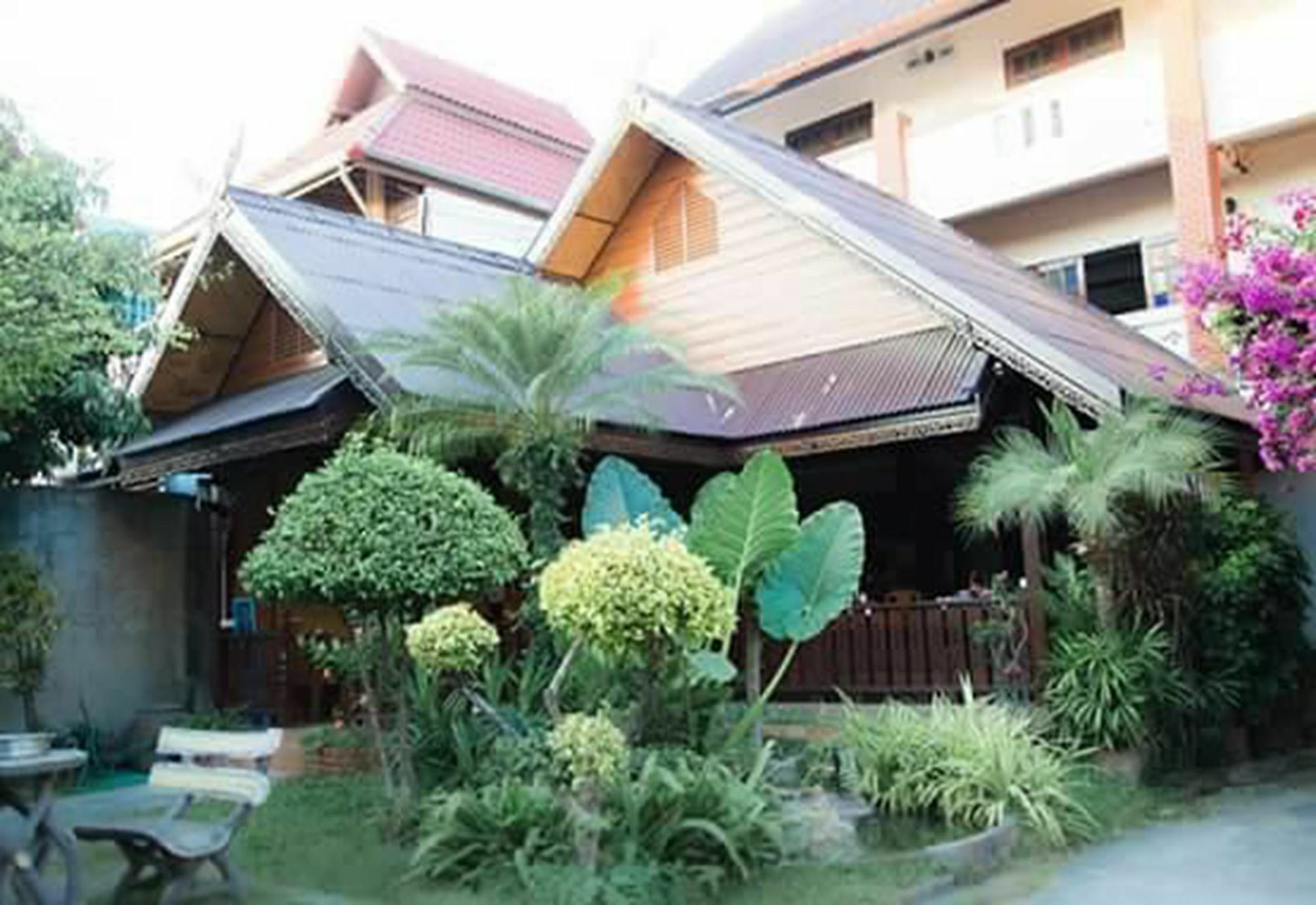 Little Home Guest House Chiang Mai Esterno foto